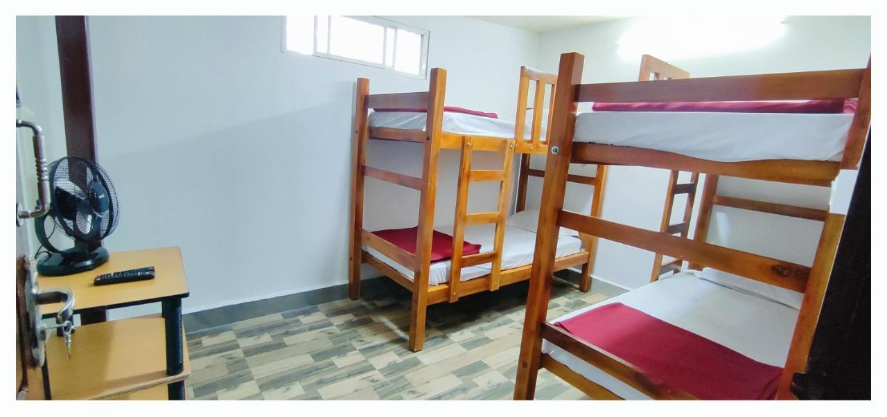 Lime Light Resort Мунар Екстериор снимка