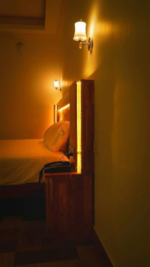 Lime Light Resort Мунар Екстериор снимка